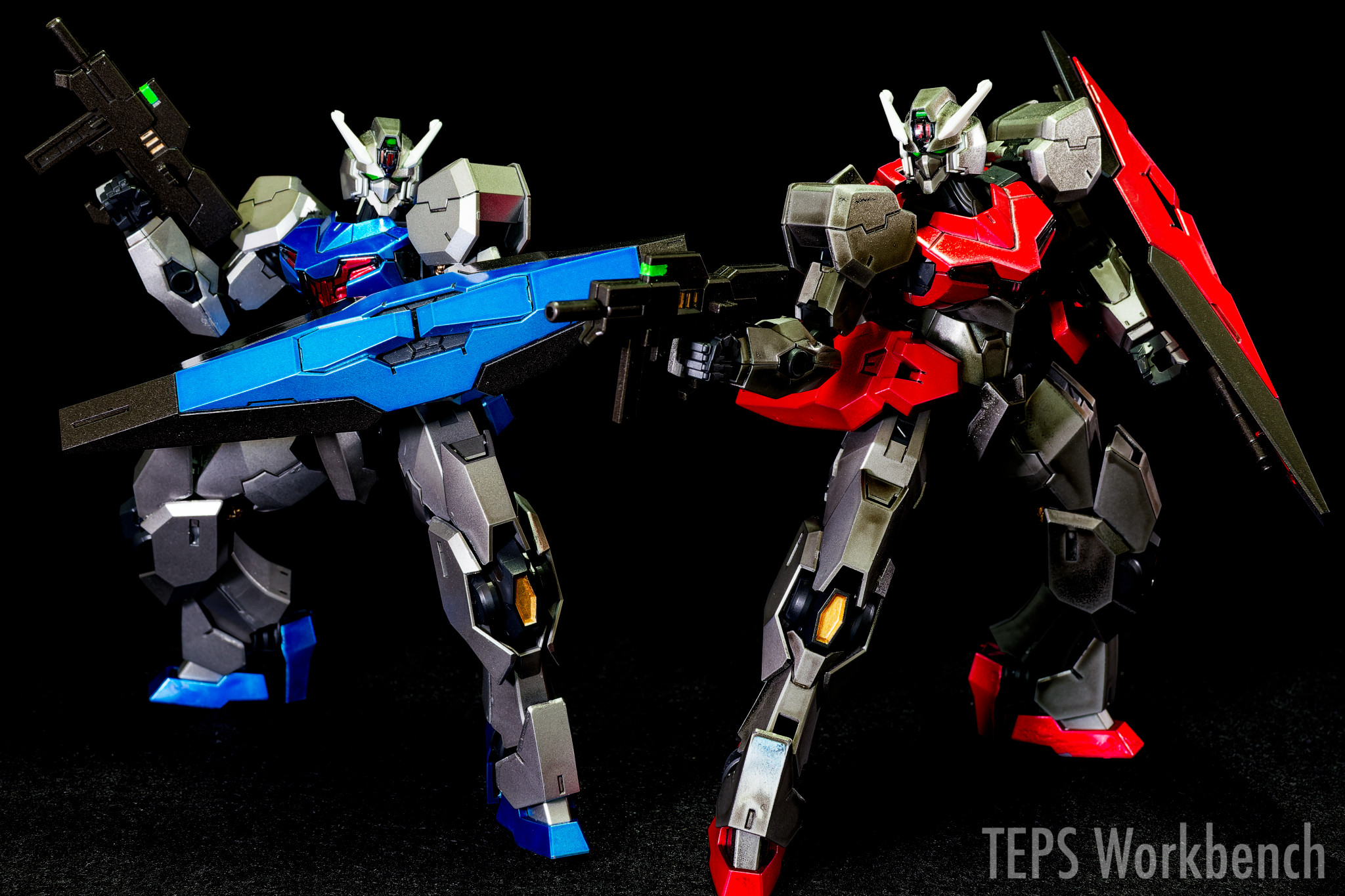 HG ガンヴォルヴァ 青・赤2機の完成写真